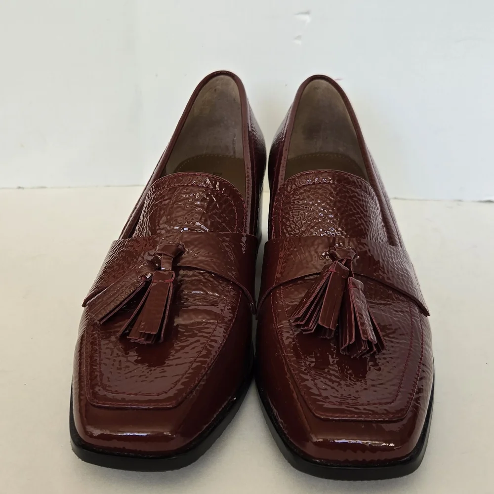 Donald J. Pliner Glossy Patent Leather Maroon Loafers with Tassels